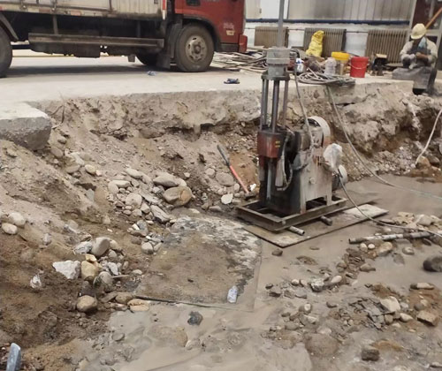 灵武公路下沉压浆